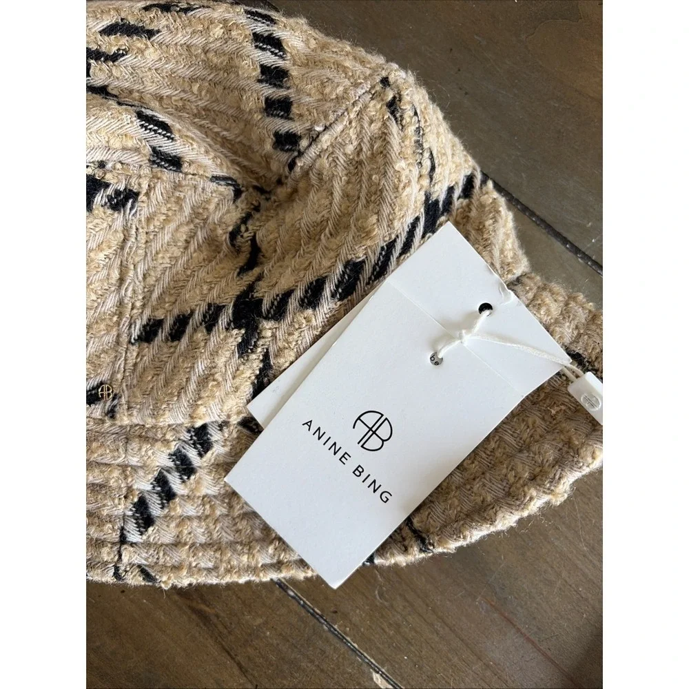 Anine Bing Cleo Bucket Hat Womens Size‎ M/L Tan Black Plaid Tweed Wool Blend